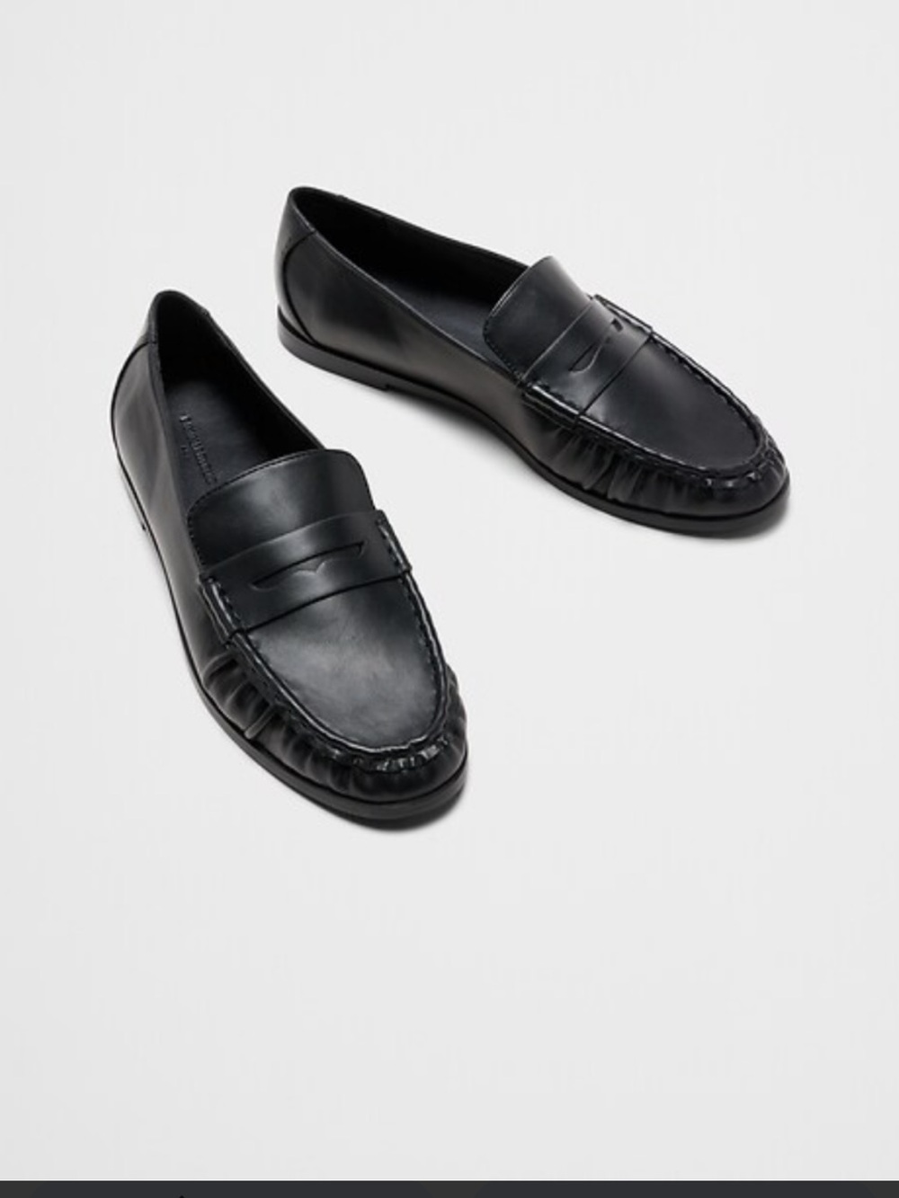 Banana Republic Vegan Black Leather Gathered Women's Loafers - Picture 1 of 6